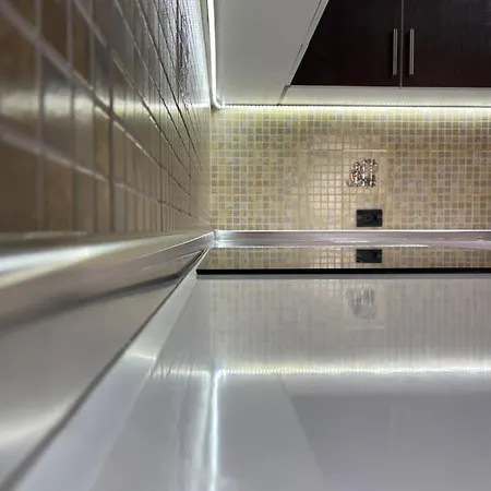Escape - 2 Apartment