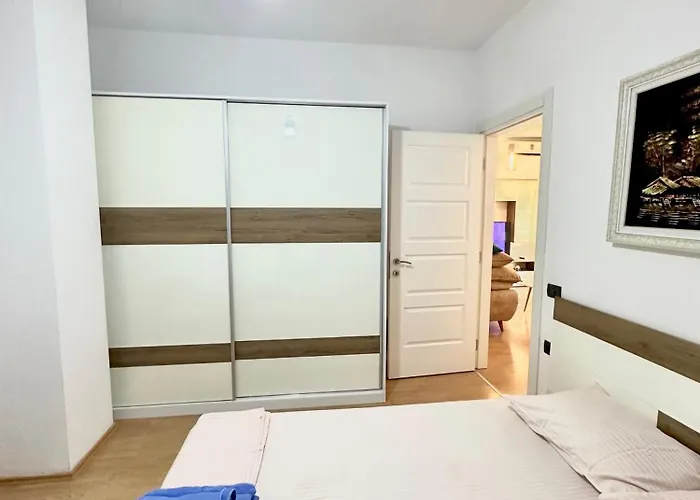 Appartement Escape - 2 Tirana